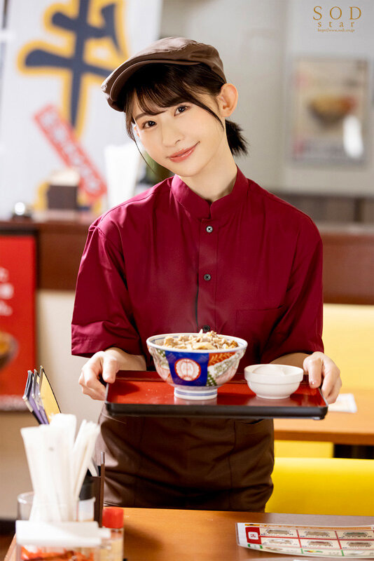 隠れエロボディの牛丼チェーン店で働くパート主婦が学生バイトと避妊具なしでネチョベロ不倫中出し 宮島めい picture2