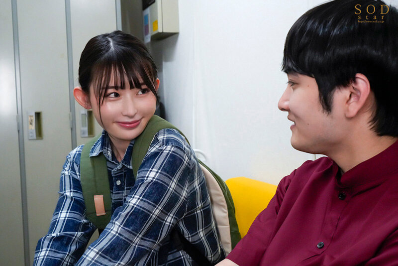 隠れエロボディの牛丼チェーン店で働くパート主婦が学生バイトと避妊具なしでネチョベロ不倫中出し 宮島めい picture4
