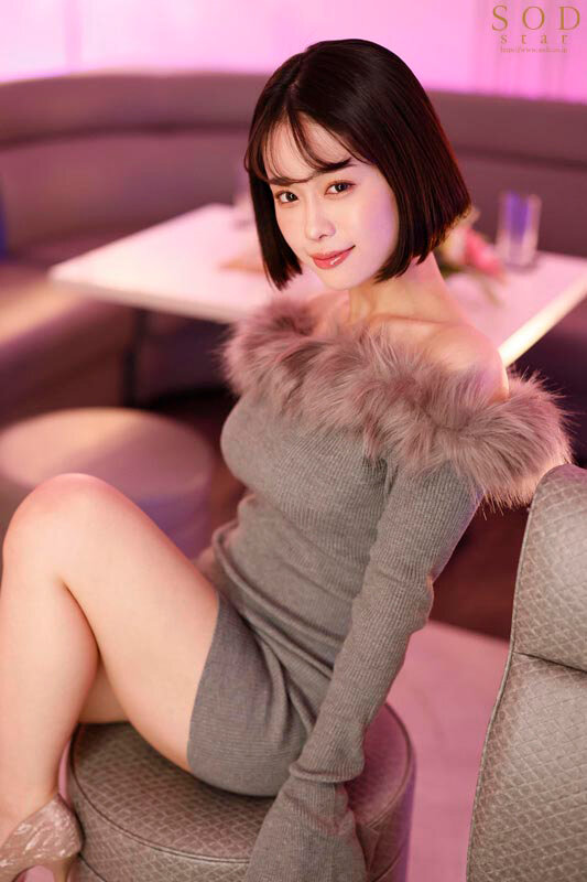 超イイ女のラウンジ嬢に誘惑されて店内で理性ブッ飛び腰フリまくり生ハメ中出し! MINAMO picture3