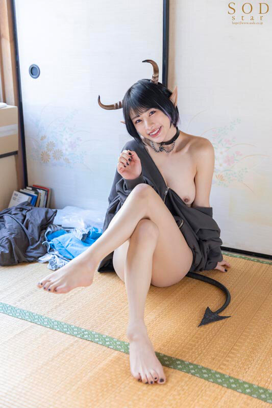 全身性感帯のサキュバスを拾いました。貧乏非モテの僕はドジっ子サキュバスのお願いで精子が無くなるまで何度も中出しSEXし続けた。魔力を取り戻す唯一の方法は膣内射精…!? 宮島めい【特典映像収録版】 picture2