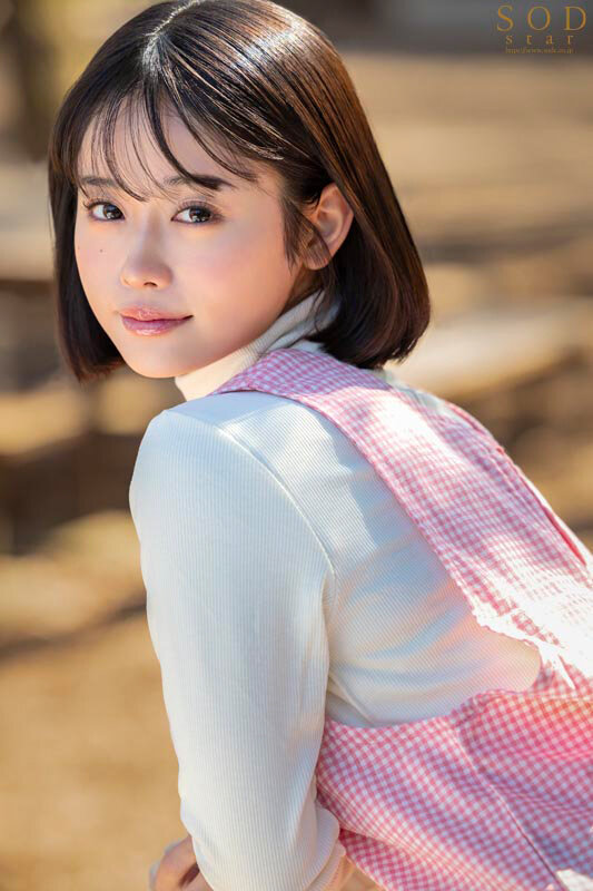 息子が通う保育園の美人先生と妻子が実家に帰省中に自宅密会をして1週間ヤリまくった絶倫不倫セックス MINAMO picture2