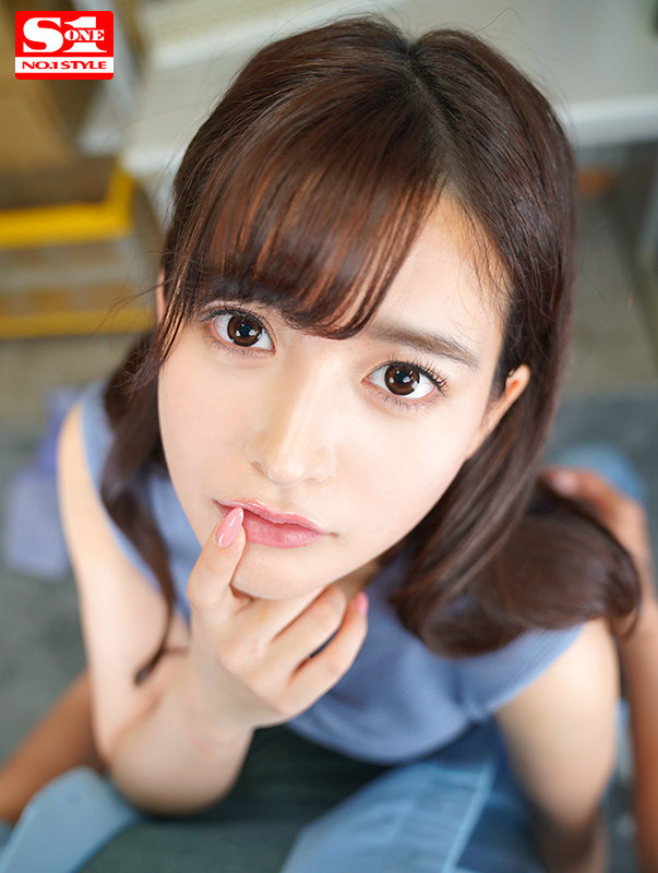 【VR】バイト先で出会った長身美脚のスレンダー美人妻とコンビニ下衆不倫に没頭したボク ひなたまりん picture5