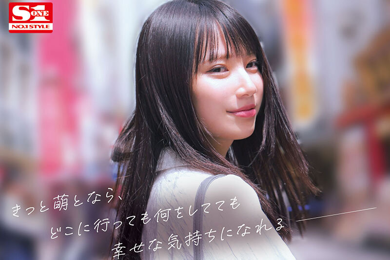 照れて、笑って、キスした後は自宅とホテルで激しく何度も求め合うお泊まりヤリまくり濃密デート 榊原萌 picture7