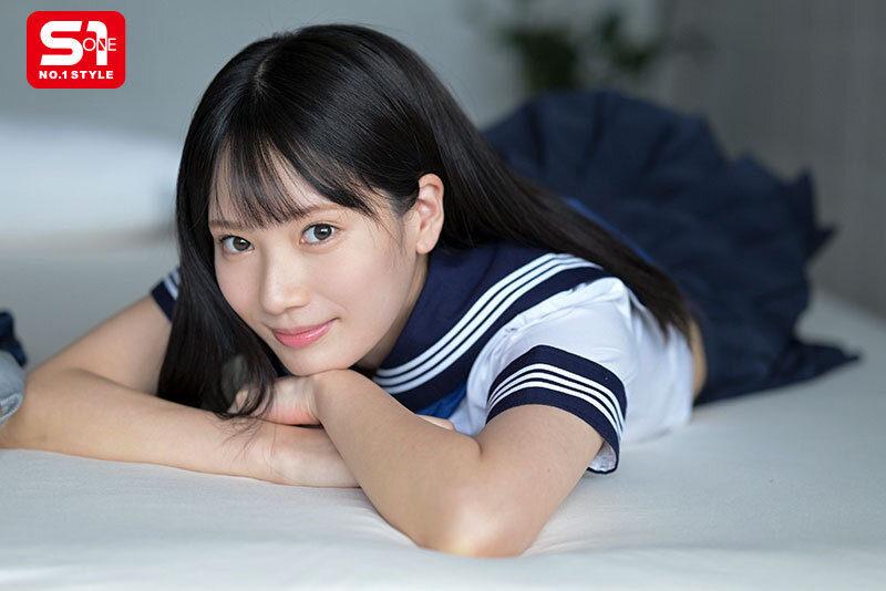 無邪気な教え子に誘惑された僕は可愛い顔、声や匂い、そして若い肉体の魅力に抵抗できず、校内でもホテルでも何処でも挿れまくった。 榊原萌 picture1