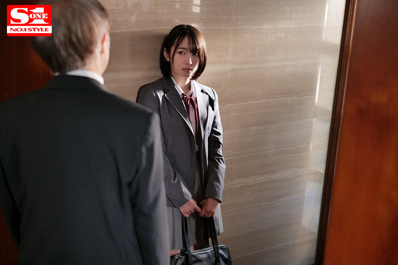 死ぬほど嫌いで、キモくて、狂ってる義父の大好物は女子●生のワタシでした... 架乃ゆら picture1