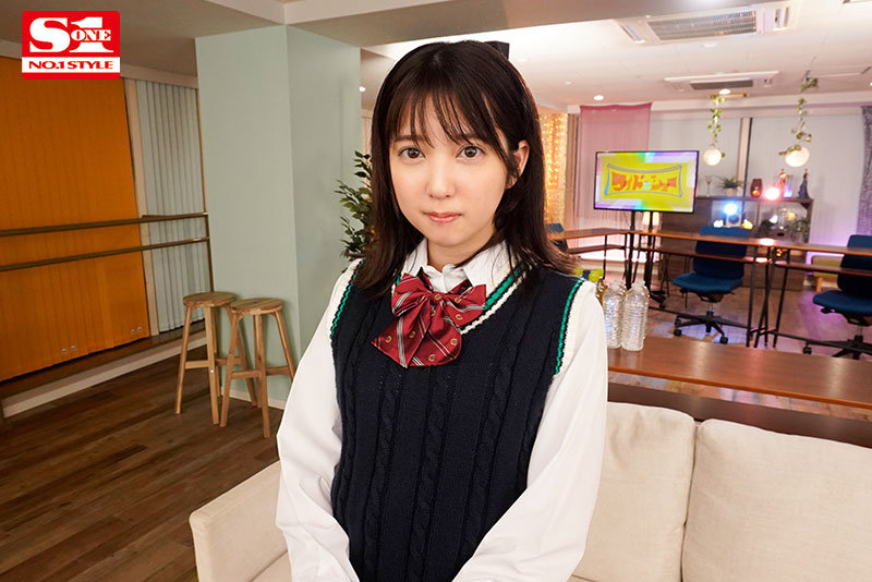 芸能人とヴァーチャルでSEXしよ 芸能人の極上主観シコシコサポート 芸能タレントさんと超ラッキーSEX妄想シチュエーション 四宮ありす picture1
